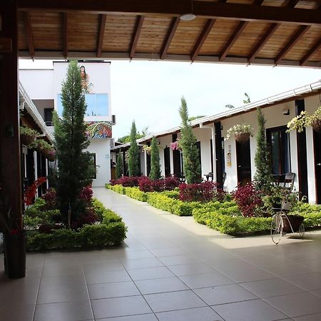 Hotel Cocobana Некокли Экстерьер фото