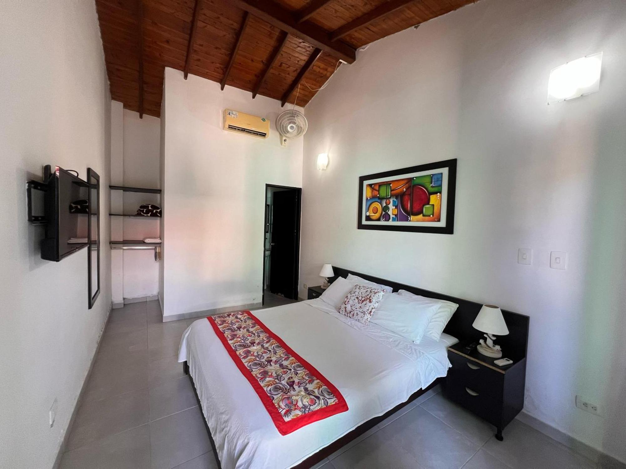 Hotel Cocobana Некокли Экстерьер фото
