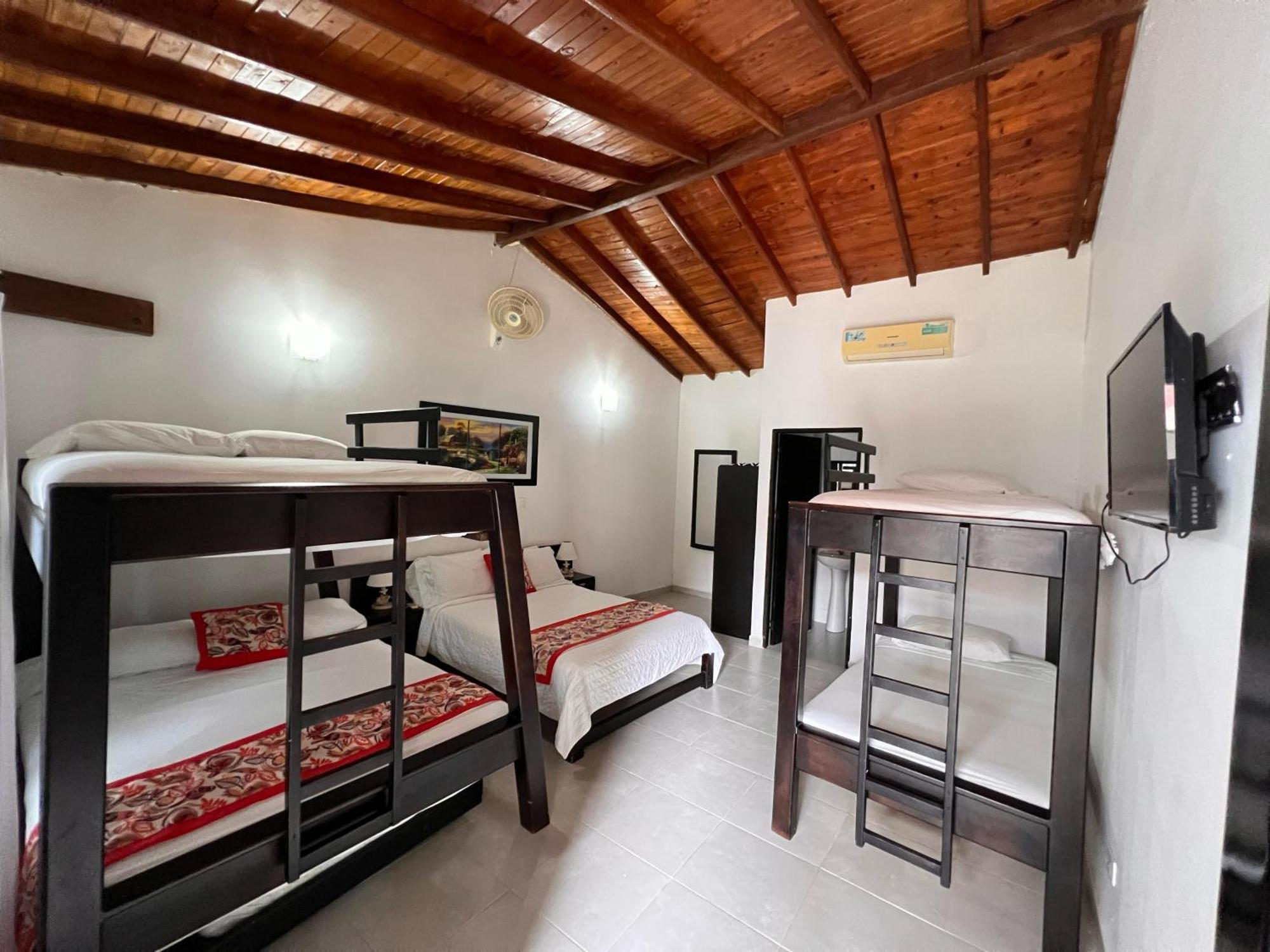 Hotel Cocobana Некокли Экстерьер фото
