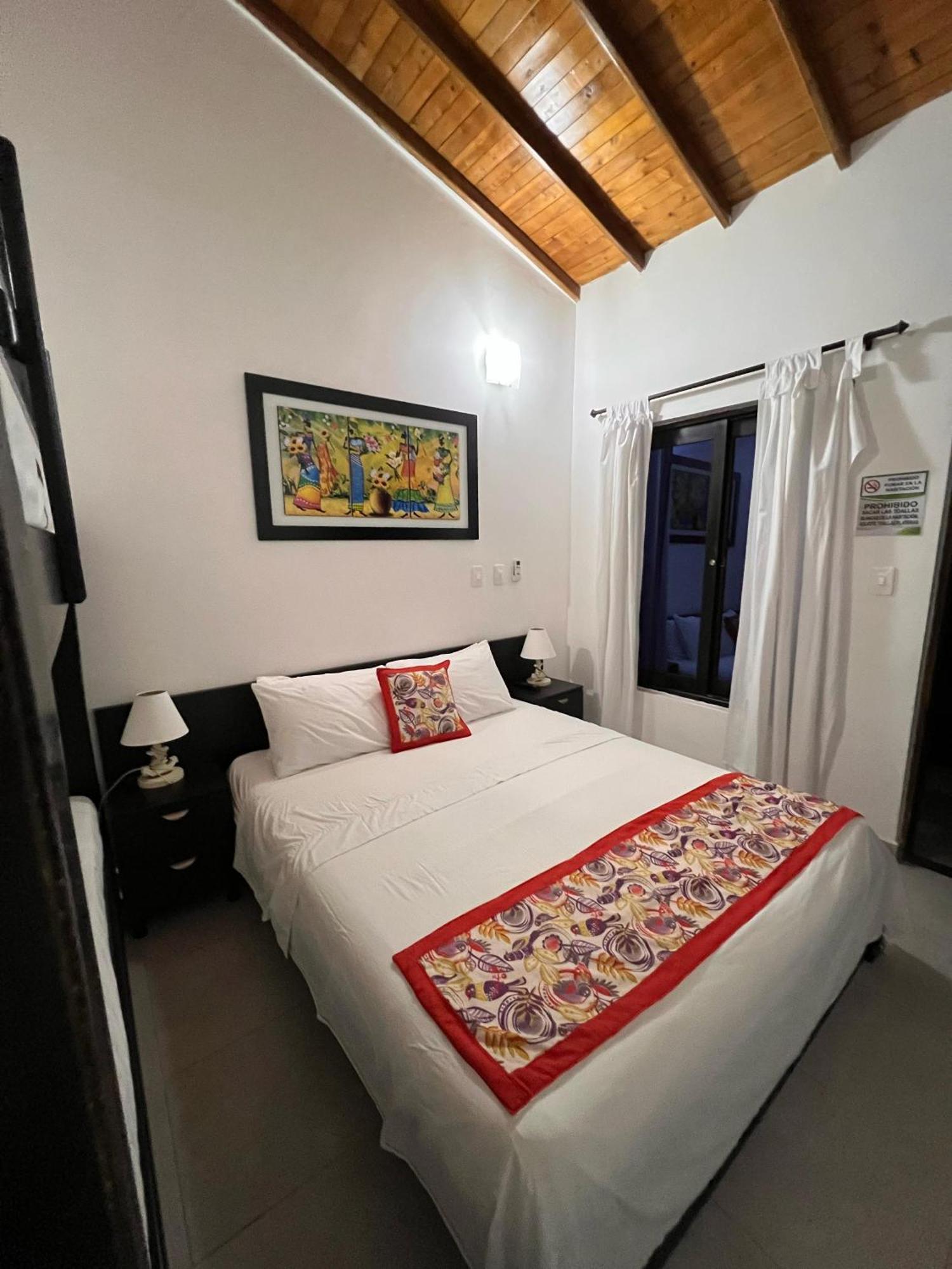 Hotel Cocobana Некокли Экстерьер фото